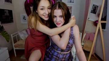 Vivian_Lacroix 01-08-2021 Topless 